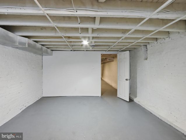 1724 PAYSON ST N, Baltimore, MD 21217