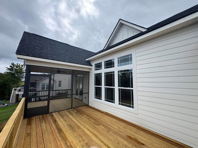 200 Eagles Crest Drive, Marietta, SC 29661