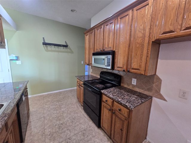 8012 Ashridge Road, Fort Worth, TX 76134