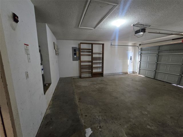 8012 Ashridge Road, Fort Worth, TX 76134