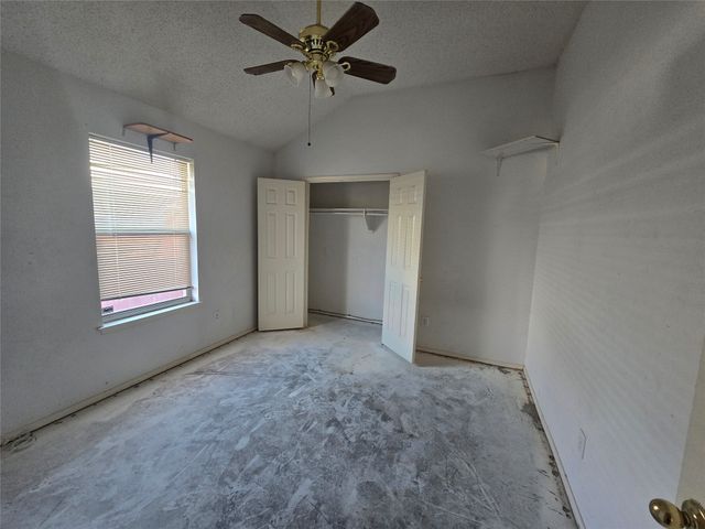 8012 Ashridge Road, Fort Worth, TX 76134