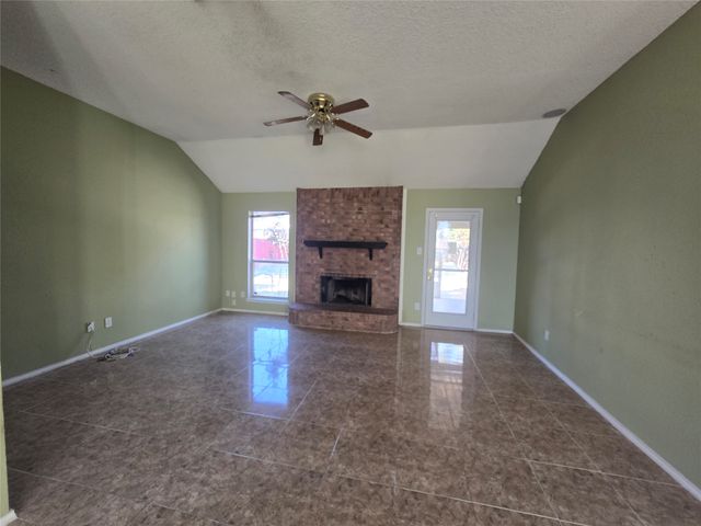 8012 Ashridge Road, Fort Worth, TX 76134