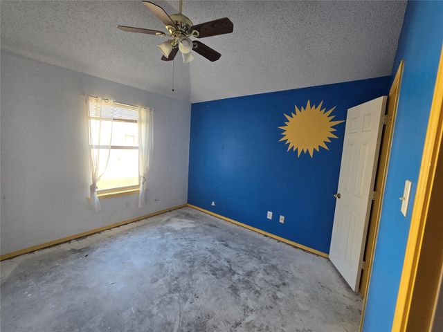 8012 Ashridge Road, Fort Worth, TX 76134