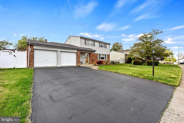 1522 HAMPTON RD, Bensalem, PA 19020