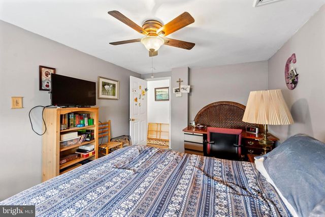 1522 HAMPTON RD, Bensalem, PA 19020