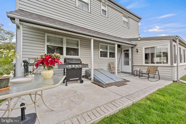 1522 HAMPTON RD, Bensalem, PA 19020