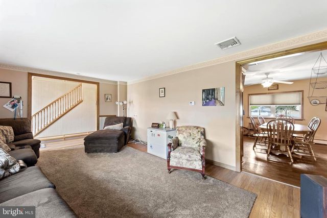 1522 HAMPTON RD, Bensalem, PA 19020