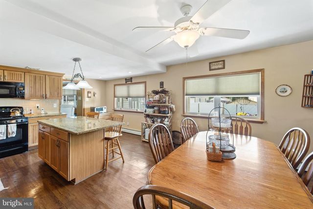 1522 HAMPTON RD, Bensalem, PA 19020