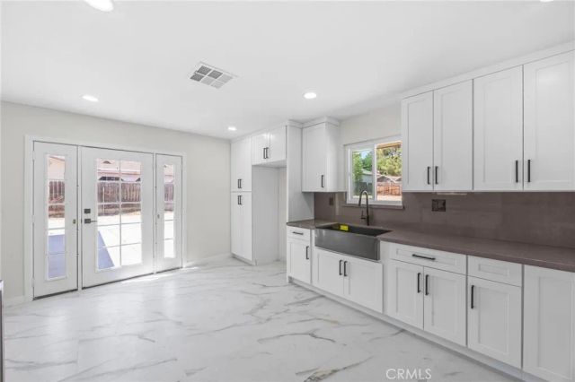 9030 Roble, Hesperia, CA 92345