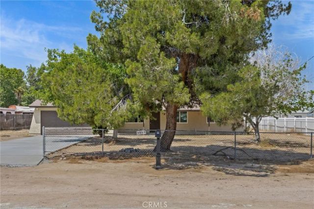 9030 Roble, Hesperia, CA 92345
