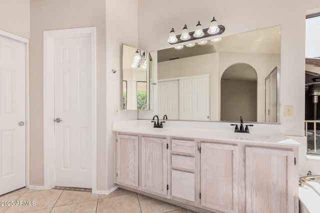 5272 S GRANITE Drive, Gold Canyon, AZ 85118