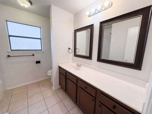 13020 Moorcroft LN, Austin, TX 78729