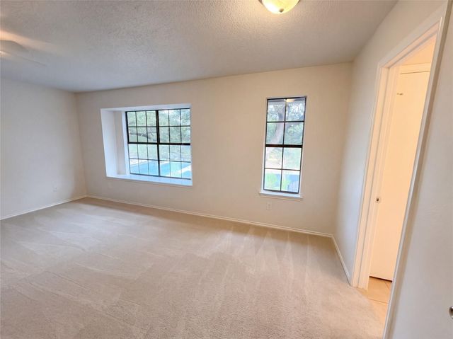 13020 Moorcroft LN, Austin, TX 78729