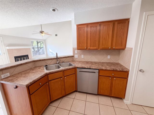13020 Moorcroft LN, Austin, TX 78729