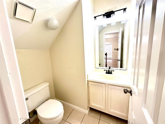 3302 Richland Drive, Sugar Land, TX 77478