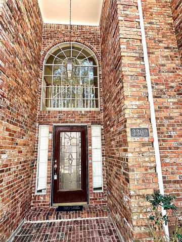 3302 Richland Drive, Sugar Land, TX 77478