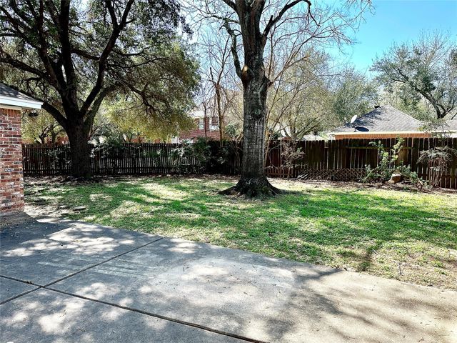 3302 Richland Drive, Sugar Land, TX 77478