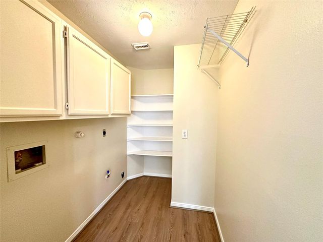 3302 Richland Drive, Sugar Land, TX 77478