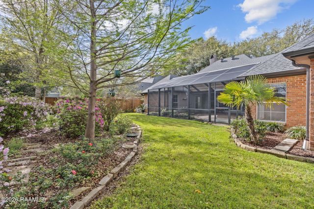 301 Timberwood Circle, Lafayette, LA 70508