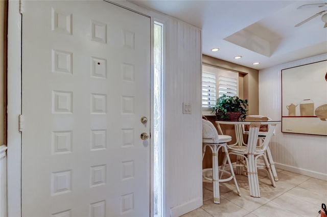 9450 HARBOR GREENS WAY 301, Seminole, FL 33776