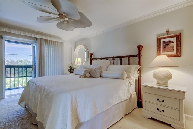 9450 HARBOR GREENS WAY 301, Seminole, FL 33776