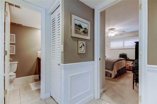 9450 HARBOR GREENS WAY 301, Seminole, FL 33776