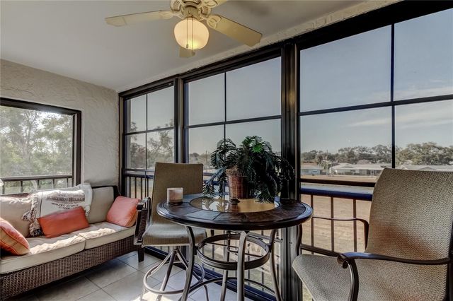 9450 HARBOR GREENS WAY 301, Seminole, FL 33776