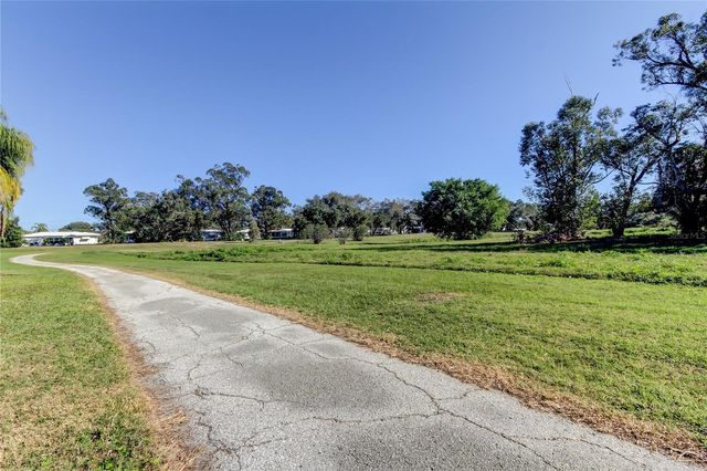 9450 HARBOR GREENS WAY 301, Seminole, FL 33776