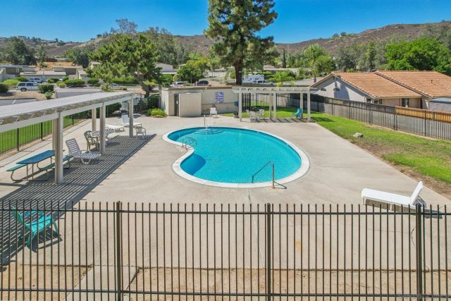 9055 Calle Lucia, Lakeside, CA 92040