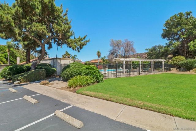 9055 Calle Lucia, Lakeside, CA 92040