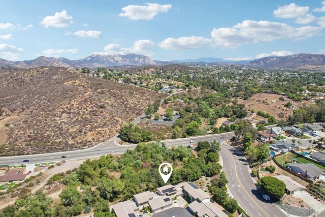 9055 Calle Lucia, Lakeside, CA 92040
