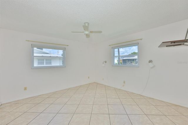 603 LA JOLLA AVENUE, Sun City Center, FL 33573