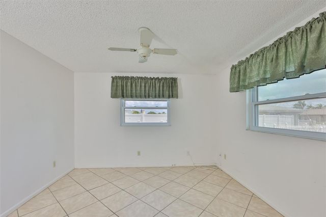 603 LA JOLLA AVENUE, Sun City Center, FL 33573
