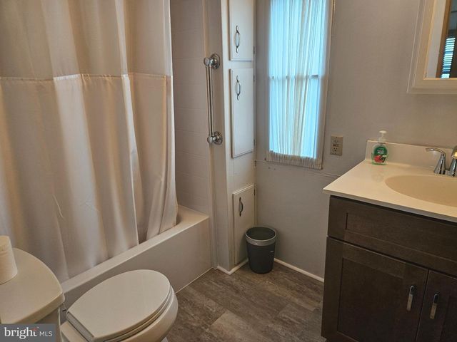 20 MEADOW RUN PL, Harrisburg, PA 17112
