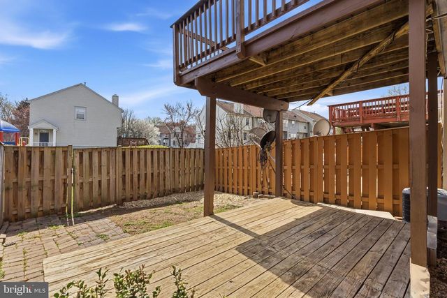 46695 SANDALWOOD SQ, Sterling, VA 20164