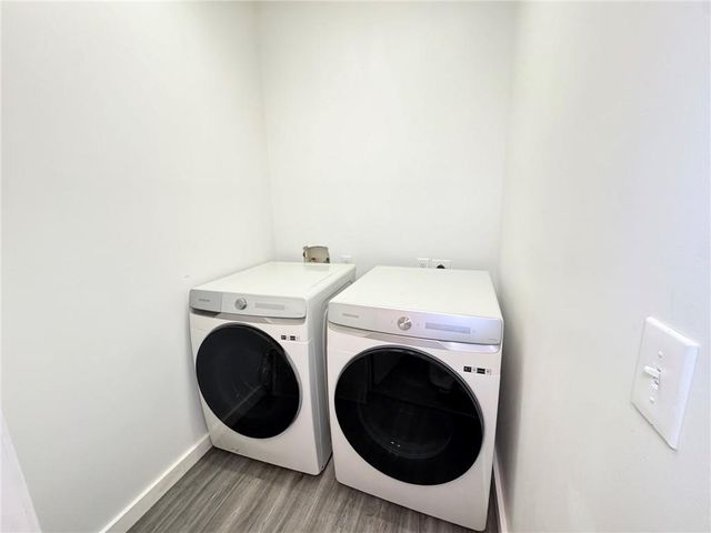 109 Oak Green Drive, Lawrenceville, GA 30044