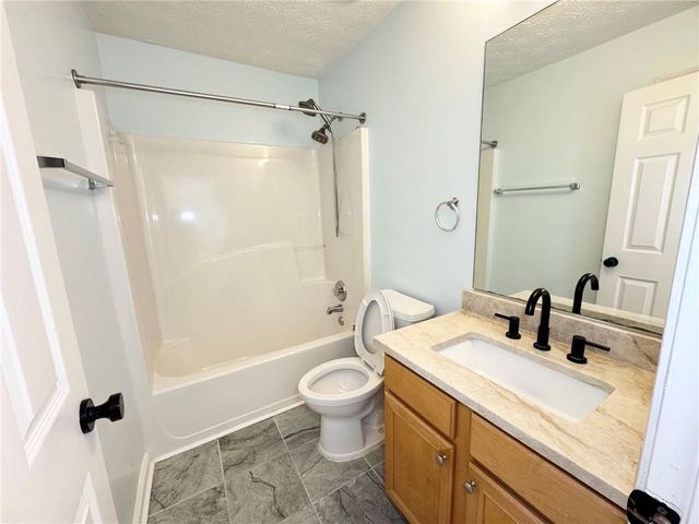 109 Oak Green Drive, Lawrenceville, GA 30044