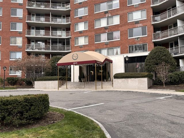 220-55 46TH Avenue 10D, Bayside, NY 11361