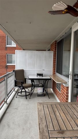 220-55 46TH Avenue 10D, Bayside, NY 11361