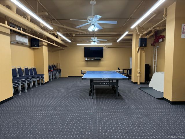 220-55 46TH Avenue 10D, Bayside, NY 11361