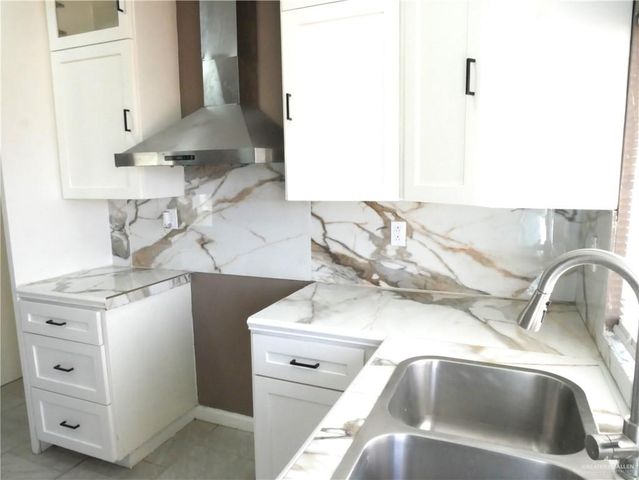 2404 E 26th Street, Weslaco, TX 78596