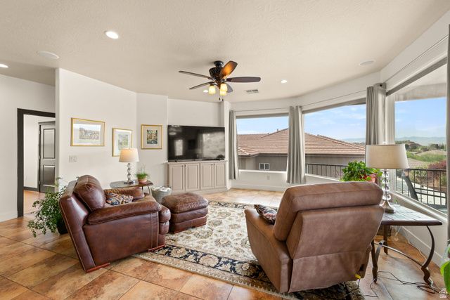 1063 N 2050 CIR, St. George, UT 84770