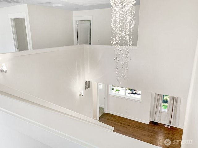 707 Newport Court NE, Renton, WA 98056