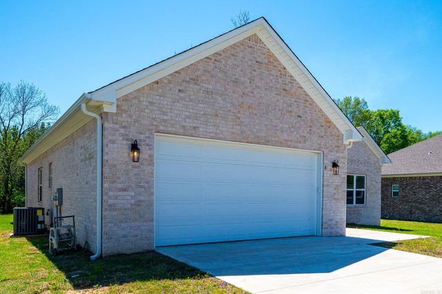 8 Dandelion Drive, Greenbrier, AR 72058