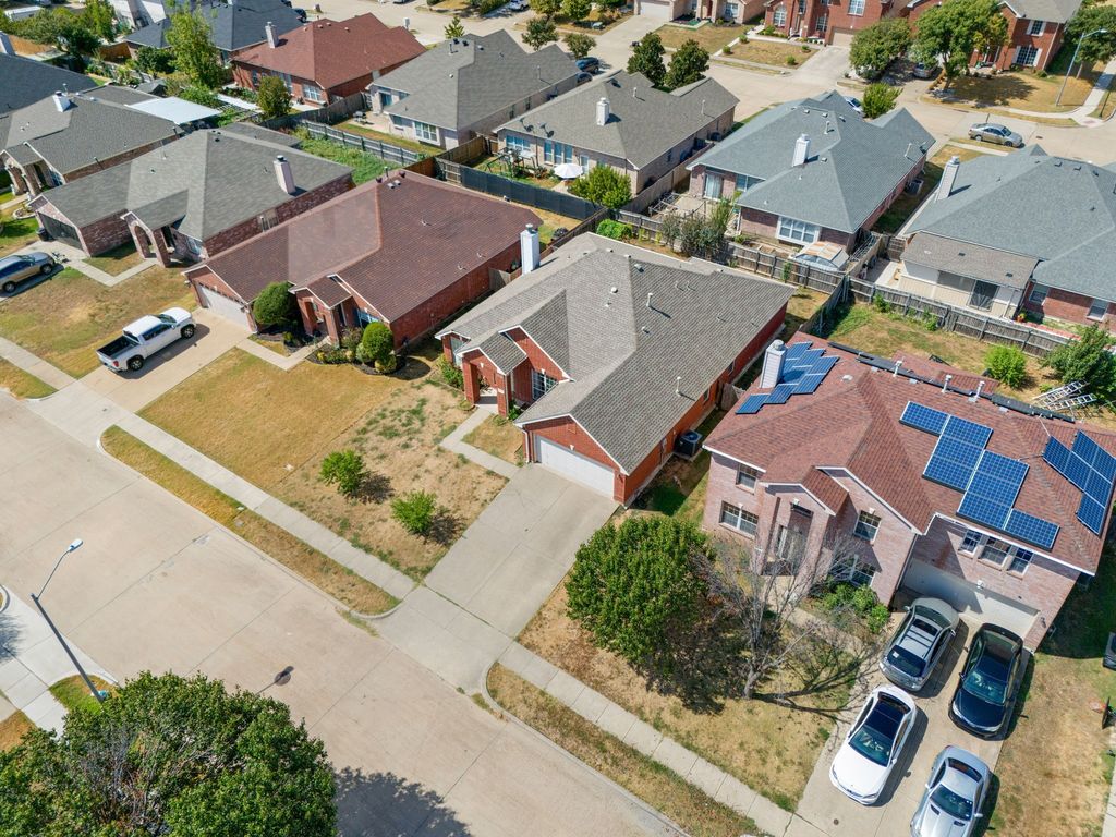 3407 Bryce Canyon, Grand Prairie, TX 75052 — photo 3
