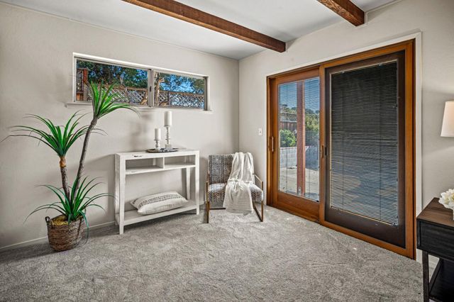 831 Arlington Place, Del Rey Oaks, CA 93940