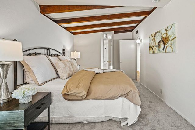 831 Arlington Place, Del Rey Oaks, CA 93940