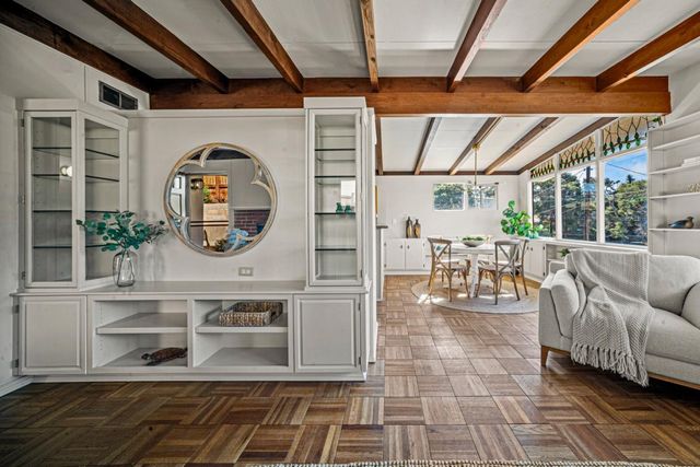 831 Arlington Place, Del Rey Oaks, CA 93940