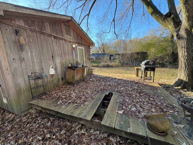5091 CLINTON RD, Memphis, TN 38109