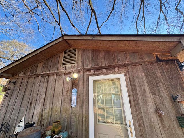 5091 CLINTON RD, Memphis, TN 38109